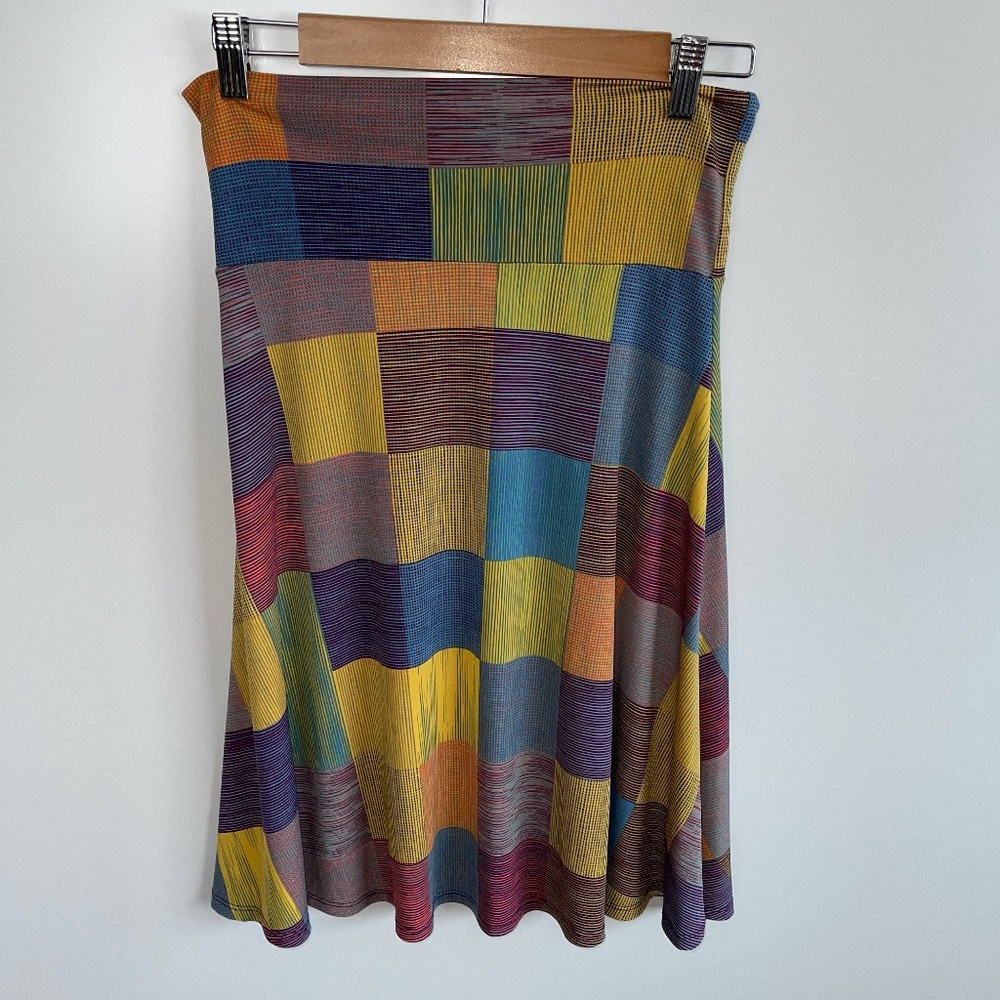 LulaRoe Square Pattern Skirt Ultra Soft Size Small‎